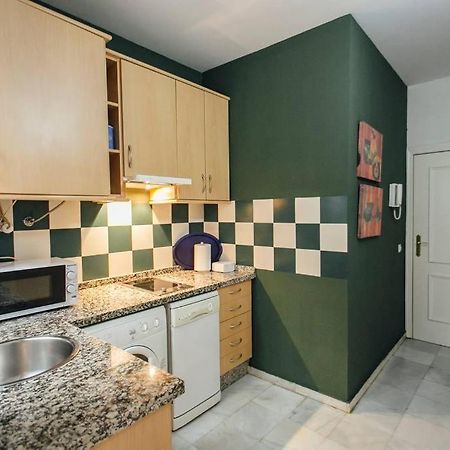 Precioso Apartamento En El Casco Antiguo De Triana Seville Luaran gambar